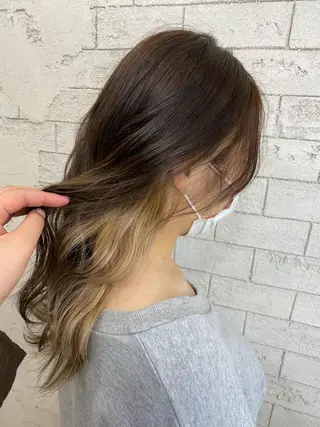 セミロング ダブルカラー🌈 miinaのヘアスタイル