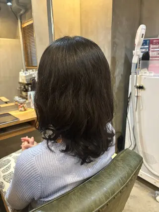 ミディアム • ユリナのヘアスタイル