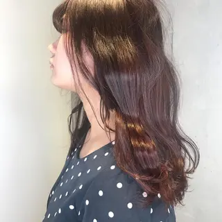 ロング AUBE shinjuku所属・ア イカのヘアスタイル