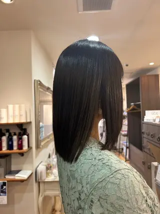 ミディアム 内田 有紗のヘアスタイル