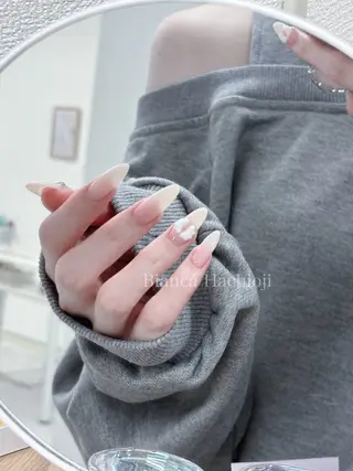 ネイル 𝑌𝑈𝑈𝐾𝐴 /ワンホン/量産型のネイルデザイン