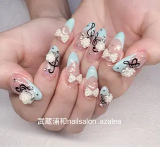 ネイル R inのネイルデザイン