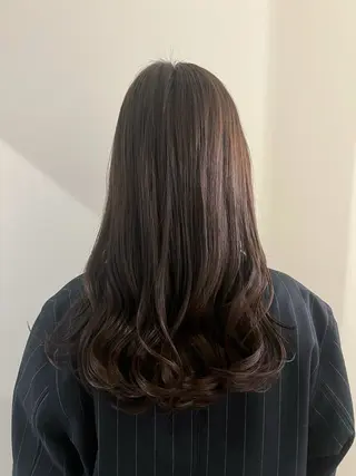 ロング カラー 工藤 梨花のヘアスタイル