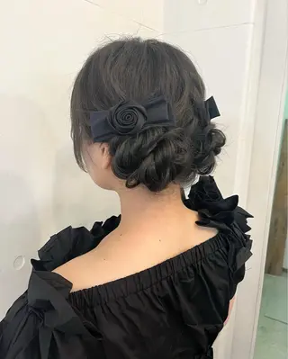 セミロング ヘアアレンジ hazuki🐈‍⬛ 透明感カラーのヘアスタイル