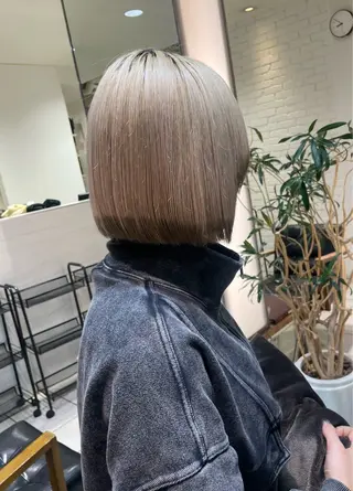 ショート カラー 🌟デザインカラー 🌟コノミ🌟のヘアスタイル