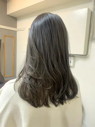 セミロング カラー まろやか透明感カラー ♡MANAのヘアスタイル