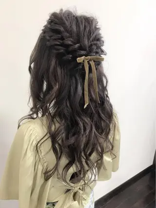 ロング 沢田 瞳のヘアスタイル