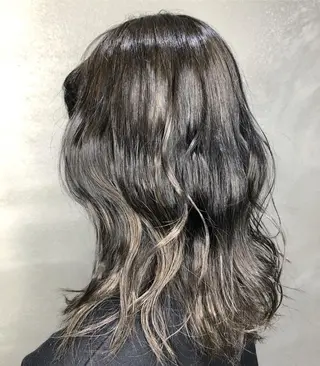 セミロング カラー edge.所属・くまがい みゆ【edge.】のヘアスタイル