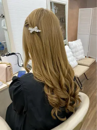 ヘアアレンジ GLOSS♡ ヤマガミコウジのヘアスタイル