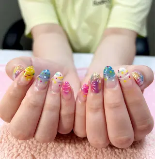 ネイル GＬA D所属・ＧＬAD グラットのネイルデザイン