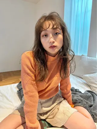 ロング カラーモデル🎨✨ 長與夕夏のヘアスタイル