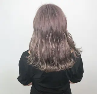 ロング カラー ブリーチソムリエ認定 梅田茶屋町Eir辻のヘアスタイル