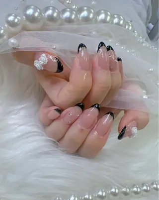 パーマ クイーンズネイル銀座所属・Queeens nailのネイルデザイン