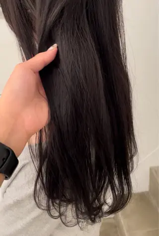 ロング カラー 土川 陽菜のヘアスタイル