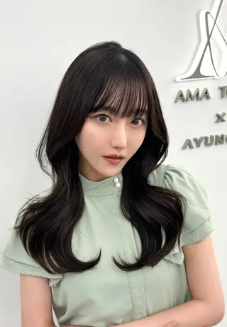 セミロング 失敗しない顔まわり× 小顔補正レイヤー難波のヘアスタイル