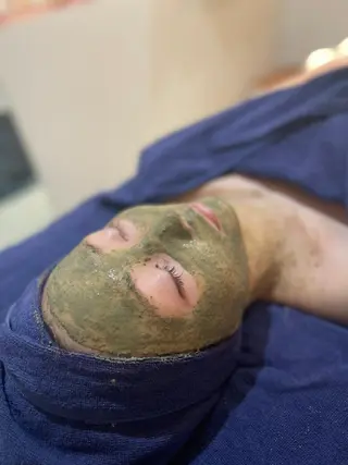 Lulu nail salon 南堀江店所属・西村 あやかのネイルデザイン