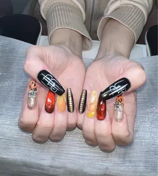 ネイル Lee Nailsのネイルデザイン