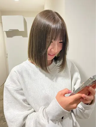 ミディアム AIKA /大阪美容室のヘアスタイル
