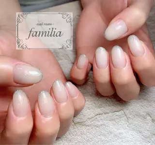 ネイル -nailroom- familiaのネイルデザイン
