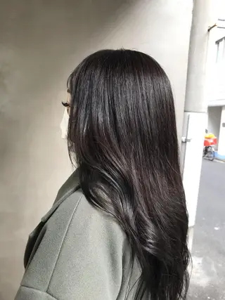 ロング カラー ヘアアレンジ moi-meme.soe所属・タナカ リナのヘアスタイル