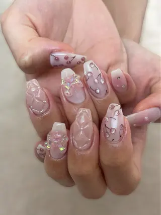 ネイル Hisaka Mikiのネイルデザイン