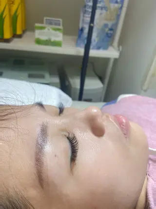 マツエク・マツパ マツエク·花所属・坂本 葵のマツエク・マツパデザイン