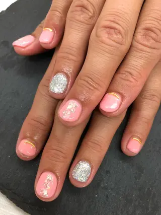 ネイル esNail&eye イーズネイル＆アイのネイルデザイン