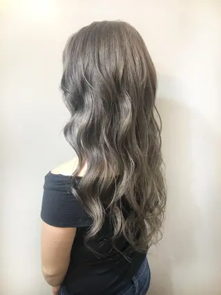 ロング カラー 女性リピ90%🍨 🩷佐藤みずきのヘアスタイル