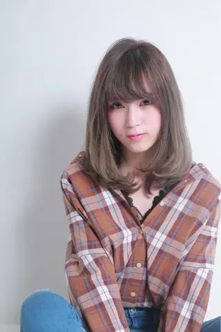 セミロング knock【ノック】所属・烏丸韓国ヘア🇰🇷 ayaka🎀のヘアスタイル