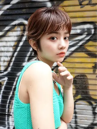 ショート カラー 🉐レイヤー/塩見 弘樹🉐渋谷のヘアスタイル