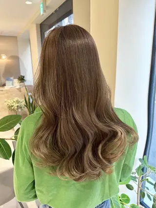 ロング カラー 韓国風/小顔レイヤー /艶カラーのヘアスタイル