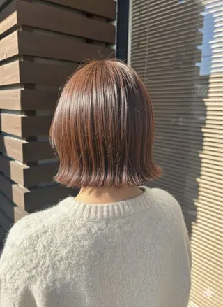 ミディアム ボブ/切りっぱなし/ 艶カラー/吉川清保のヘアスタイル