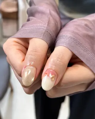 ネイル pointillé .ayaのネイルデザイン