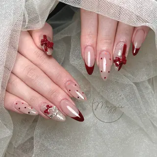 ネイル Maggie Nail🦩のネイルデザイン