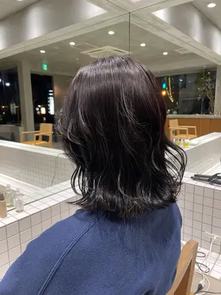 ミディアム カラー porto まなみのヘアスタイル