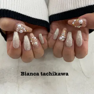 ネイル Bianca 立川店 小川のネイルデザイン