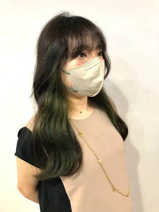 ロング カラー 飯田 晟恭のヘアスタイル