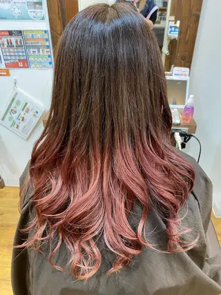 ロング 若林 亜季のヘアスタイル