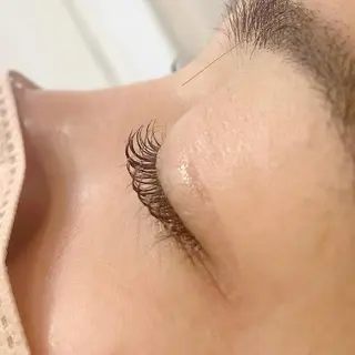 マツエク・マツパ GL schön所属・岸田 里奈のマツエク・マツパデザイン