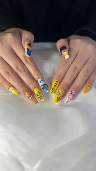 ネイル うにゃねいる🌷 Mayaのネイルデザイン