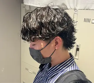 ミディアム パーマ メンズ GOTODAY所属・横浜駅メンズパーマ師 🌀岩﨑弘成🌀のヘアスタイル