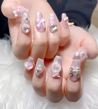 ネイル 鈴木 彩星のネイルデザイン