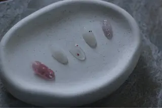 ネイル 市川 沙希子のネイルデザイン