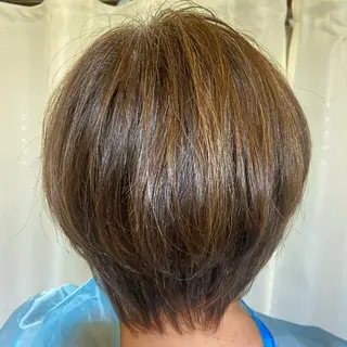 ショート 🎀透明感カラー 🐈ナズナのヘアスタイル