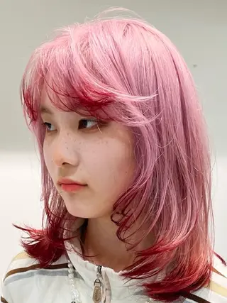 ミディアム カラー ヘアアレンジ 🦠デザインカラー/ 魚瀬あおい🦠のヘアスタイル