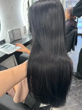 カラー LOHAS 優来（ユラ）のヘアスタイル