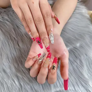 ネイル ピンキー 池田公園店のネイルデザイン