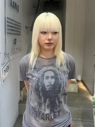 ミディアム カラー 松本 雪愛のヘアスタイル