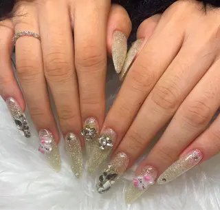 ネイル 家入 可奈のネイルデザイン