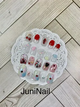 ネイル JuniNail 주니네일🇰🇷suのネイルデザイン
